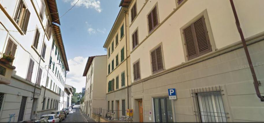 The Florence Nest Luaran gambar